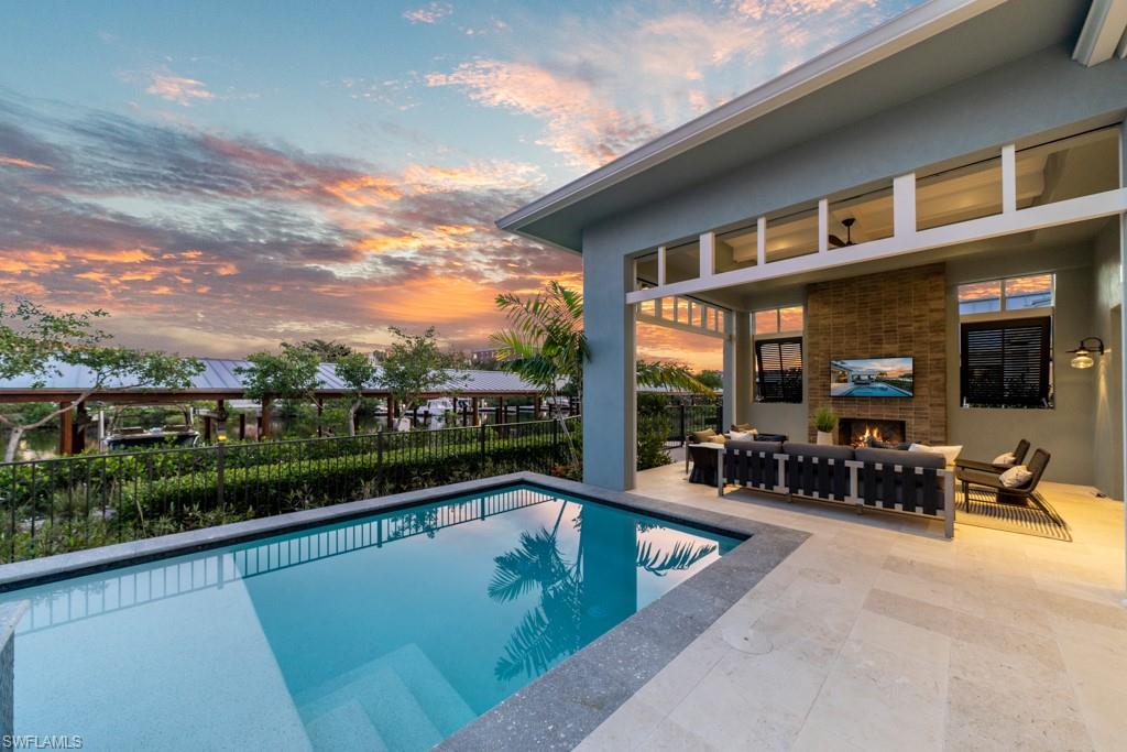 MANGROVE BAY - Residential