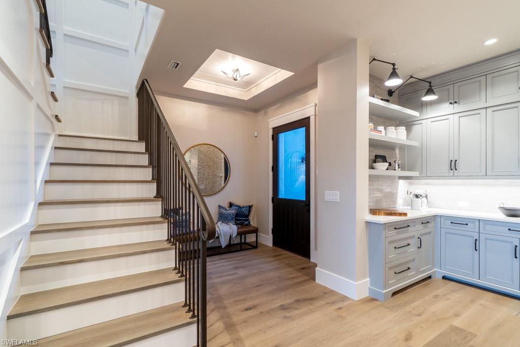 MANGROVE BAY - Residential