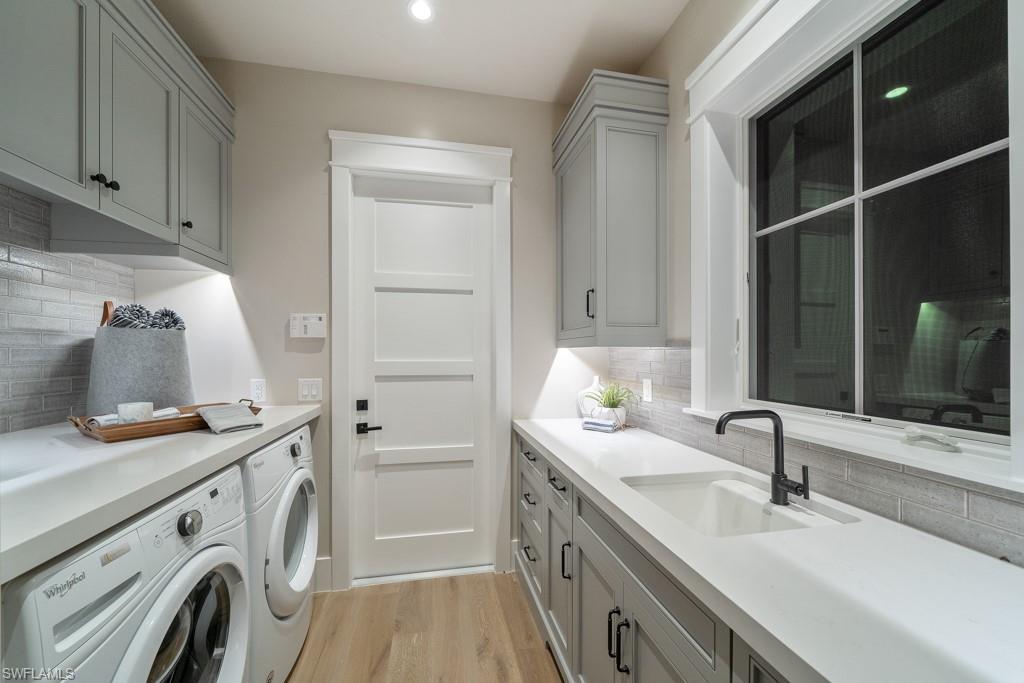 MANGROVE BAY - Residential