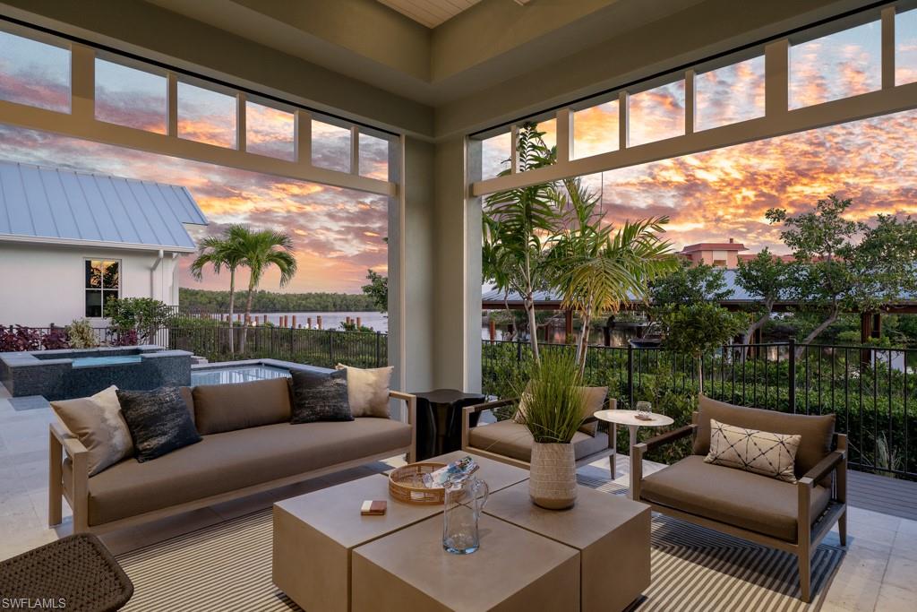 MANGROVE BAY - Residential