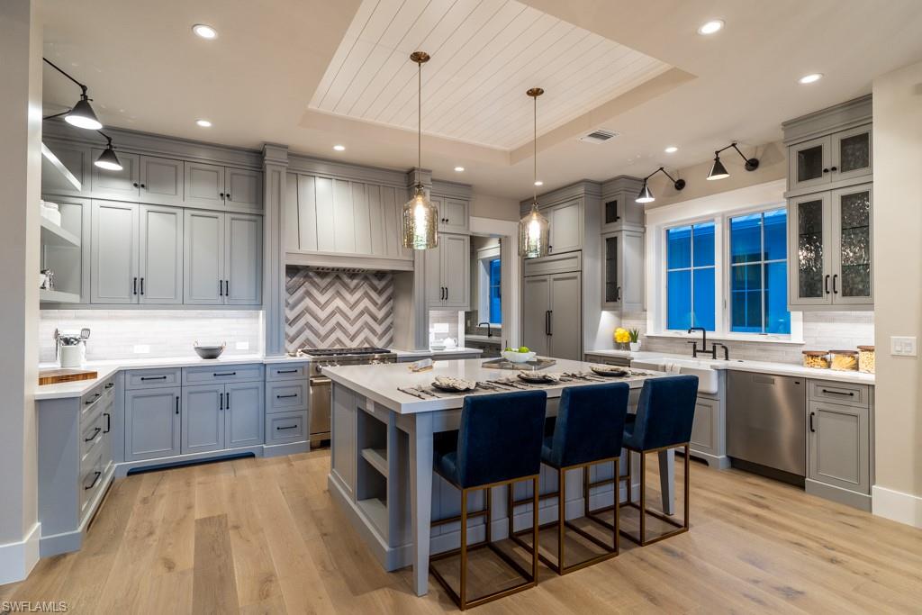 MANGROVE BAY - Residential