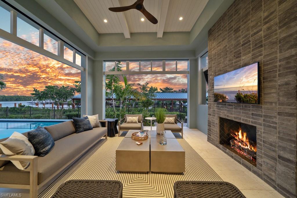 MANGROVE BAY - Residential