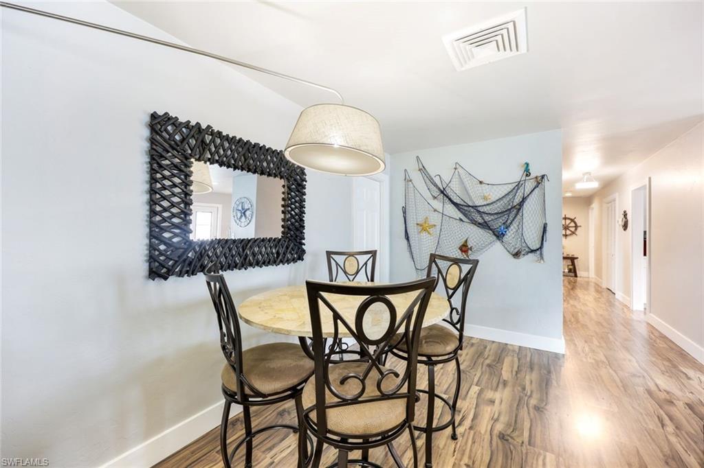 NAPLES PARK - Residential