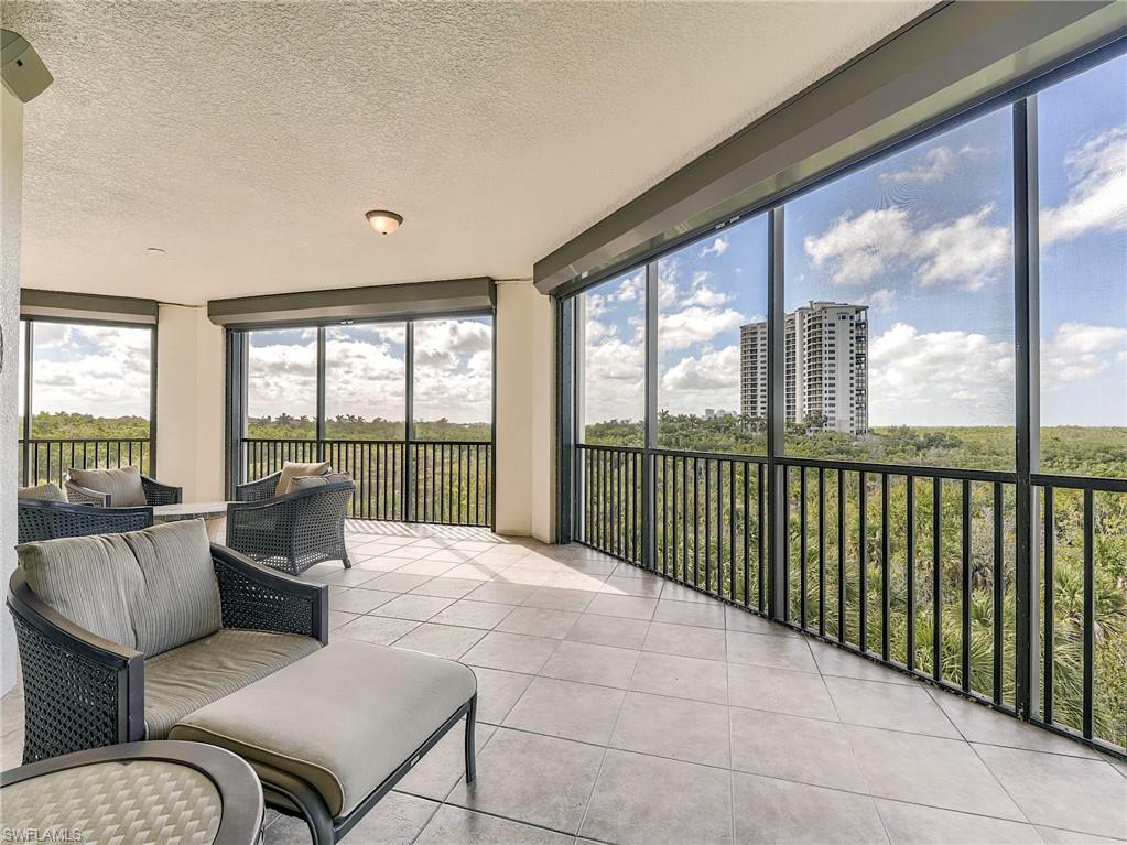 CASTELLA - Residential