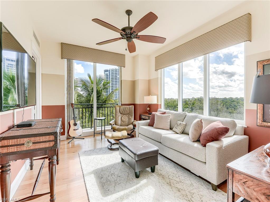 CASTELLA - Residential