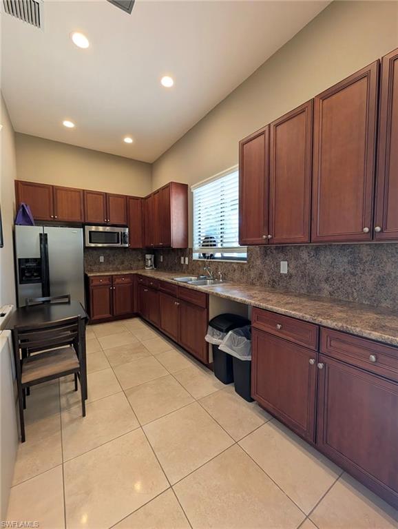 PORTOFINO SPRINGS - Residential