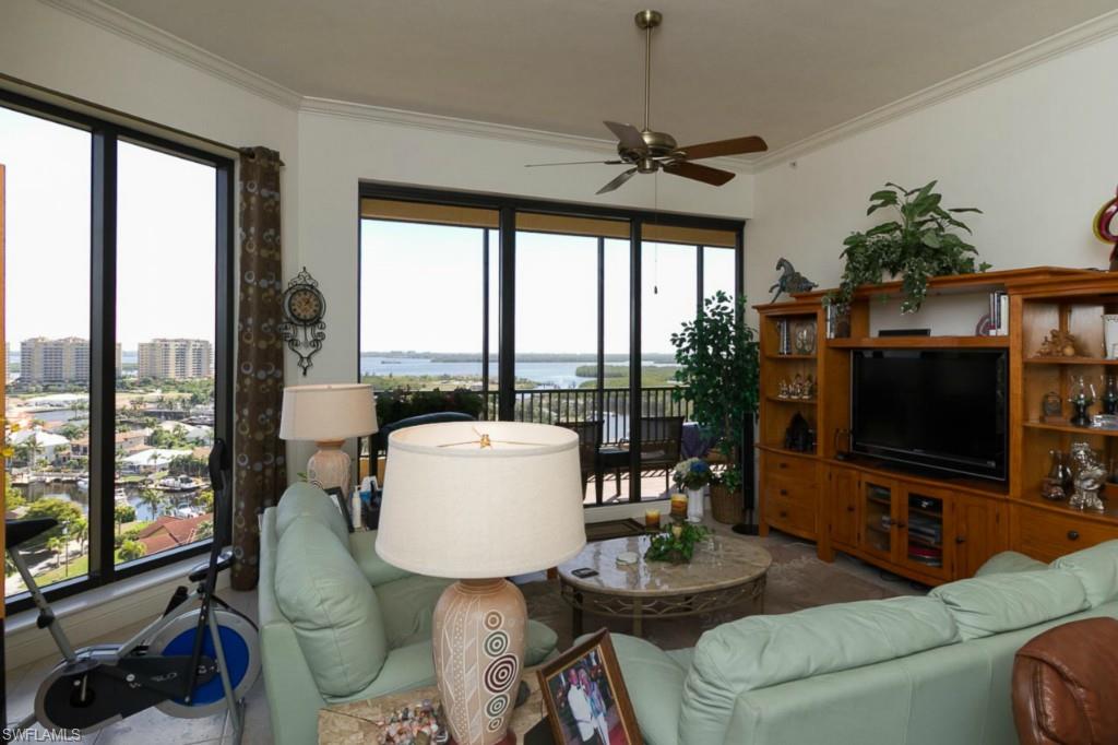 CAPE HARBOUR - Residential