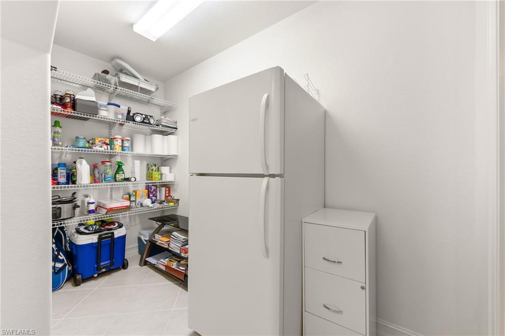 TURNBERRY WOODS - Residential