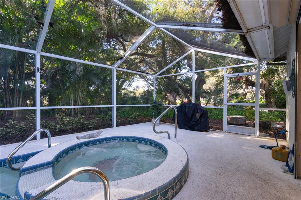 VILLAGES AT COUNTRY CREEK - Residential