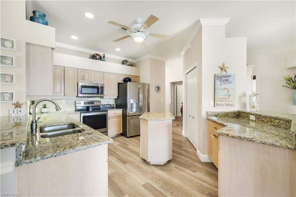 CEDAR CREEK - Residential