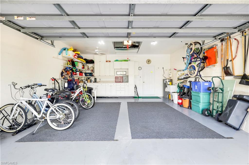 CEDAR CREEK - Residential