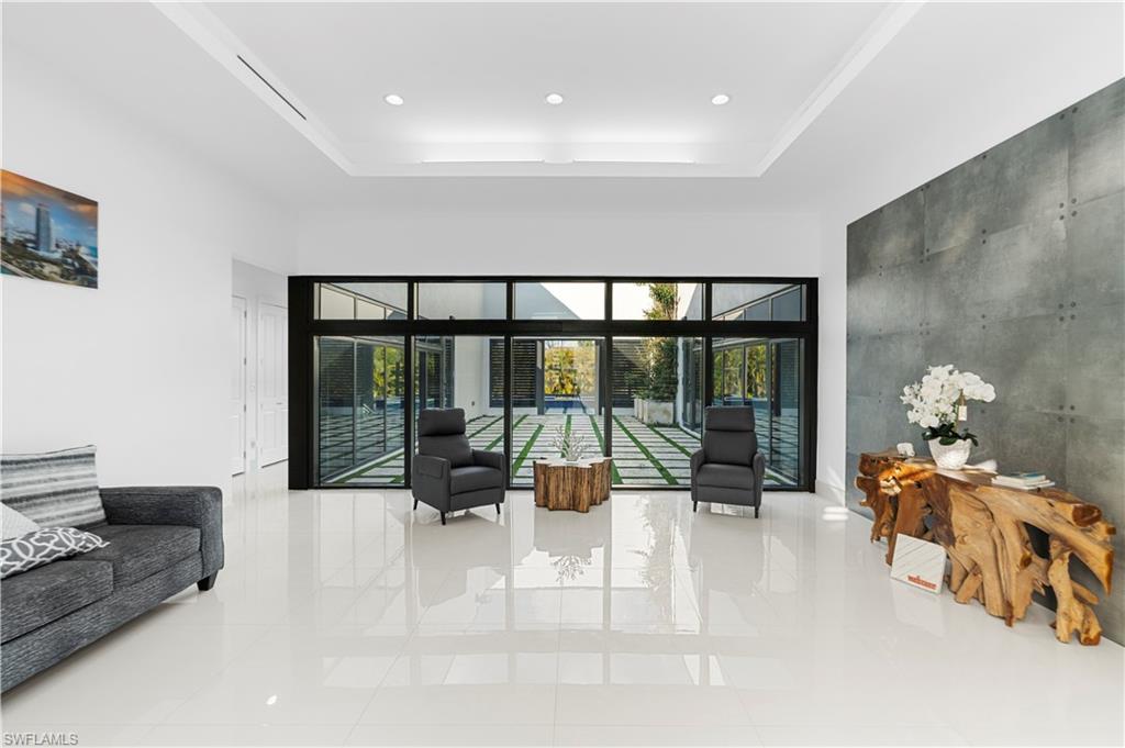 RIVERSIDE - Residential