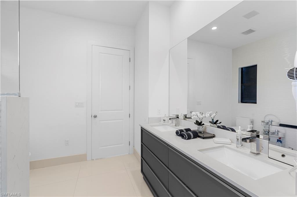 RIVERSIDE - Residential