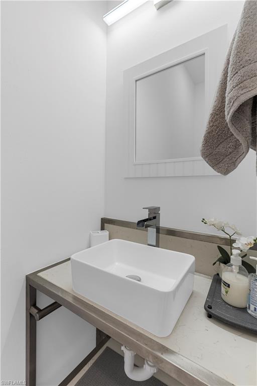 RIVERSIDE - Residential