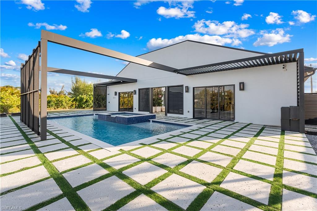 RIVERSIDE - Residential