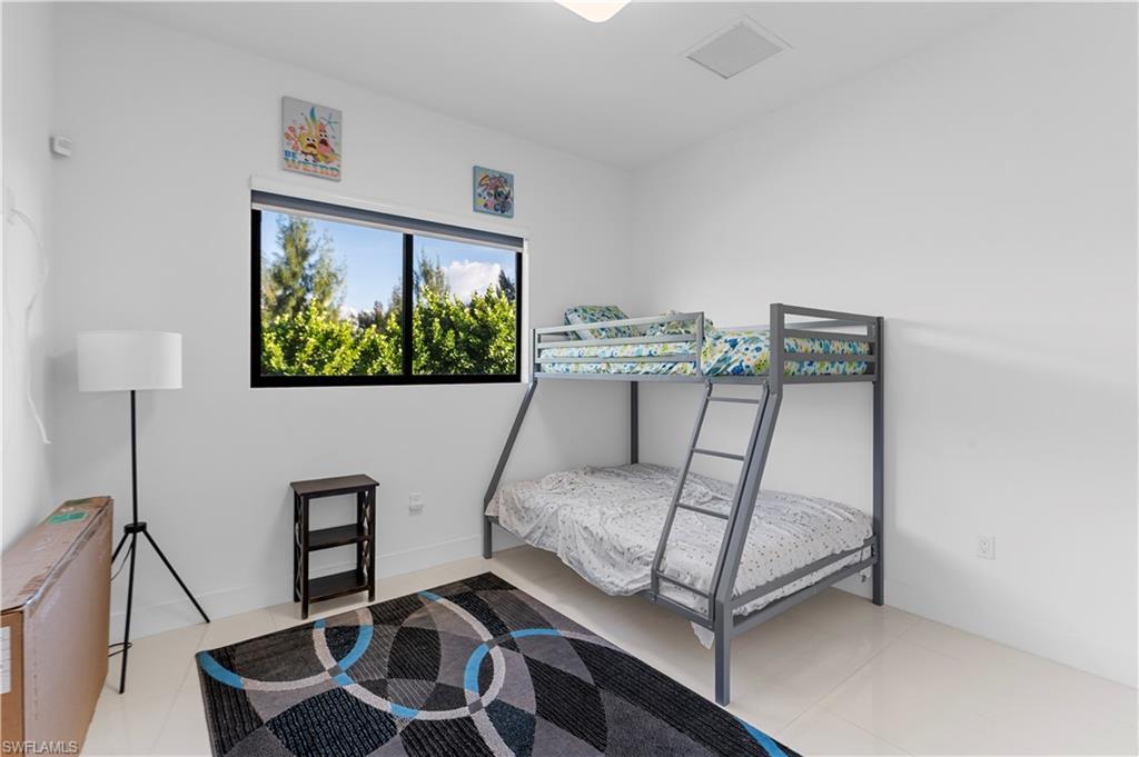 RIVERSIDE - Residential