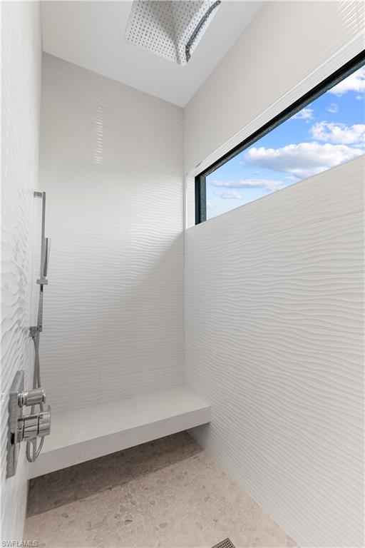 RIVERSIDE - Residential