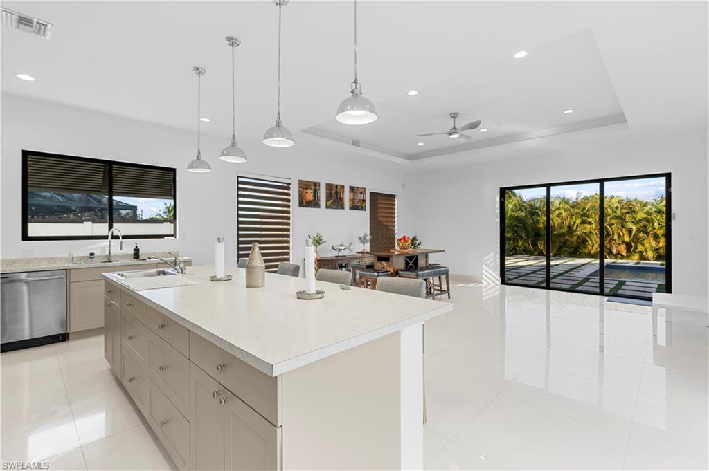 RIVERSIDE - Residential