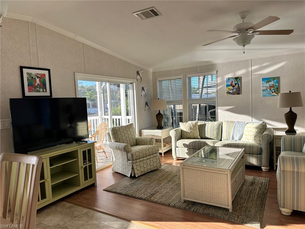 SILVER LAKES - Residential