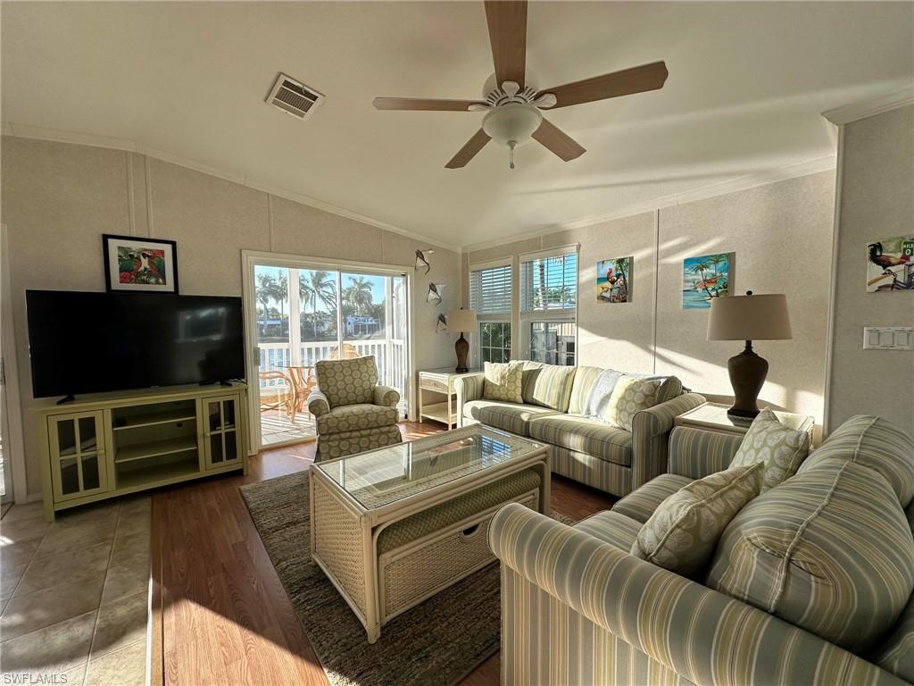 SILVER LAKES - Residential