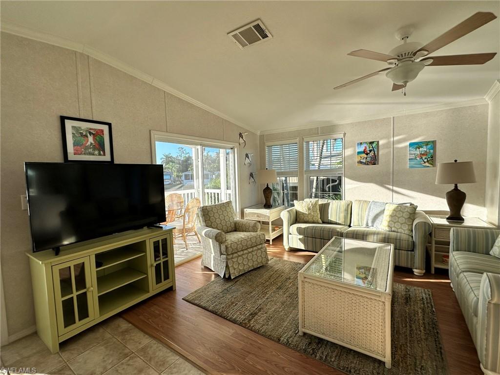 SILVER LAKES - Residential