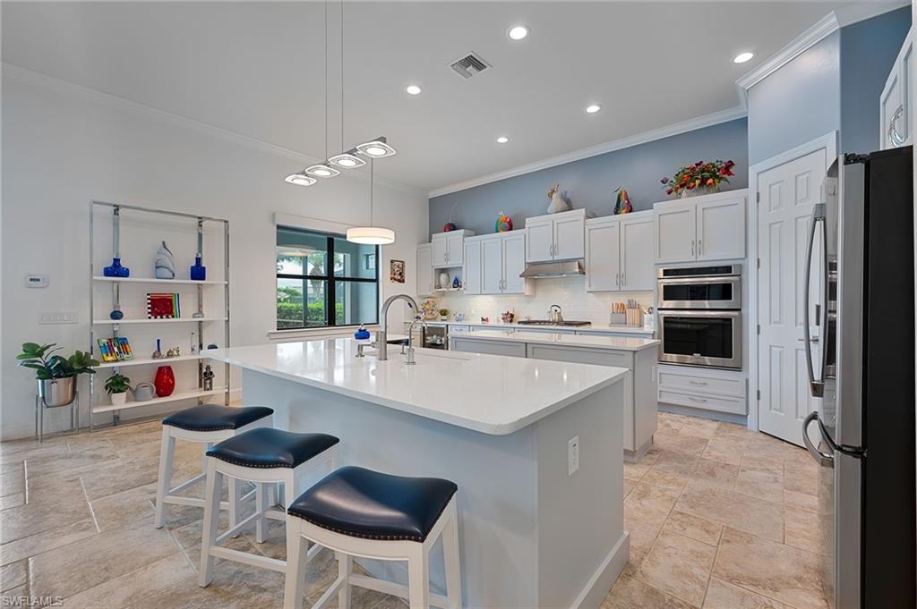 16226 Camden Lakes CIR