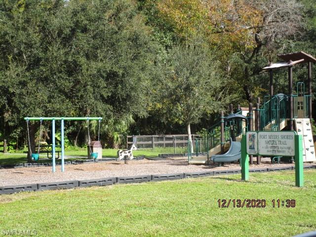 FORT MYERS SHORES - Residential