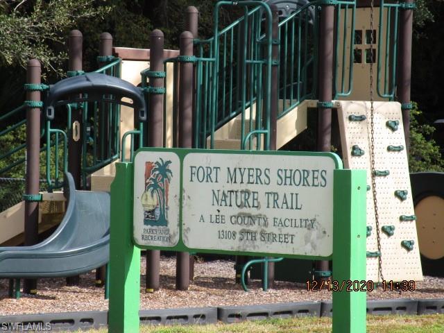 FORT MYERS SHORES - Residential