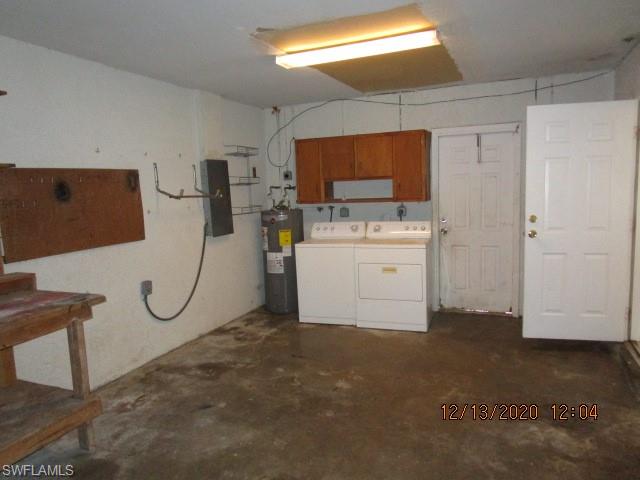 FORT MYERS SHORES - Residential