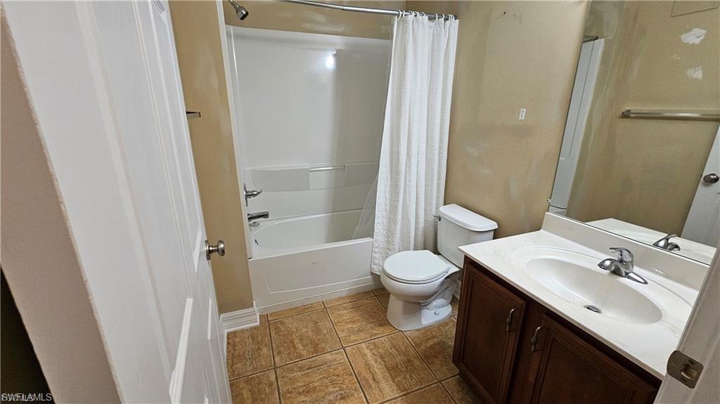 VISTANNA VILLAS - Residential Lease