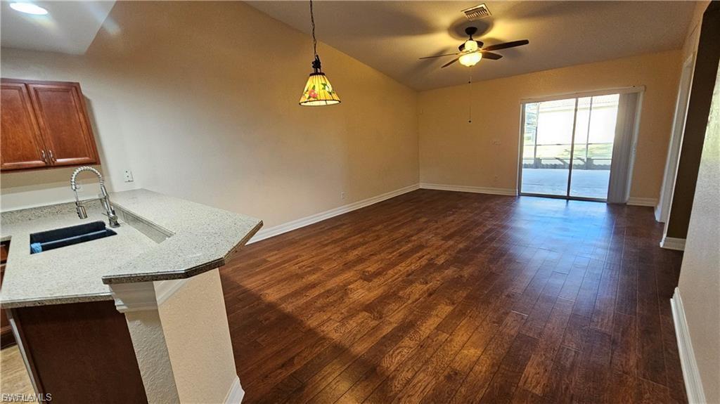 VISTANNA VILLAS - Residential Lease