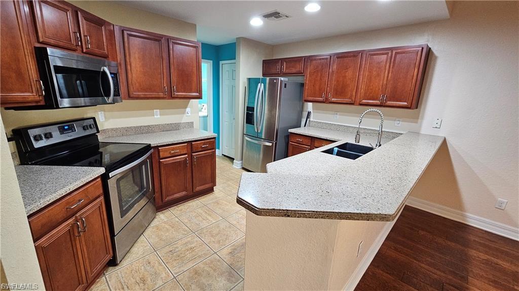 VISTANNA VILLAS - Residential Lease