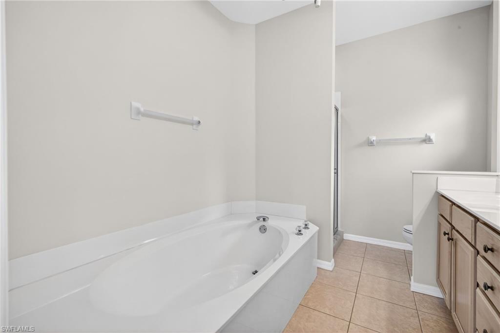 COCONUT SHORES - Residential