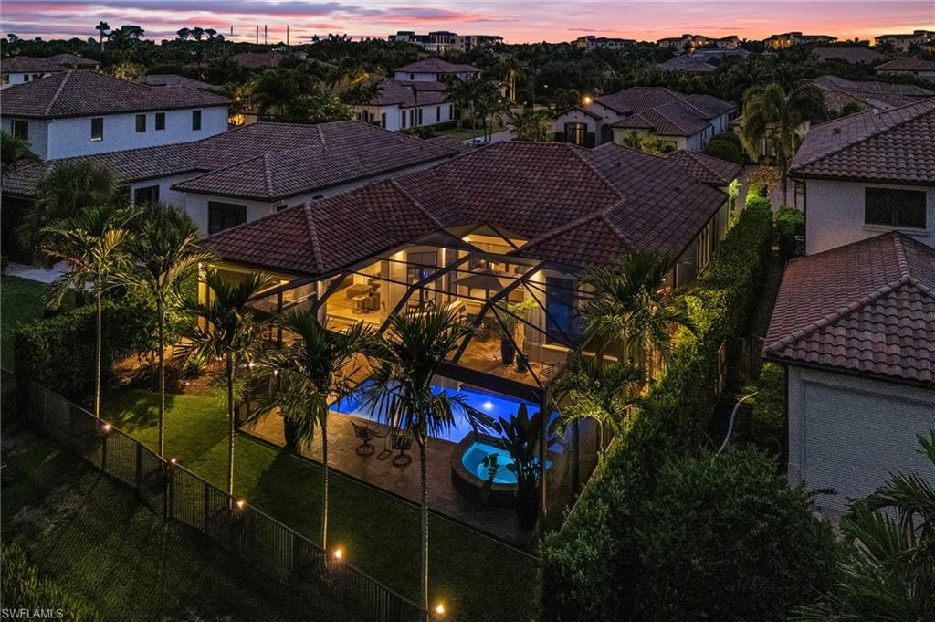 TRADITIONS - Residential