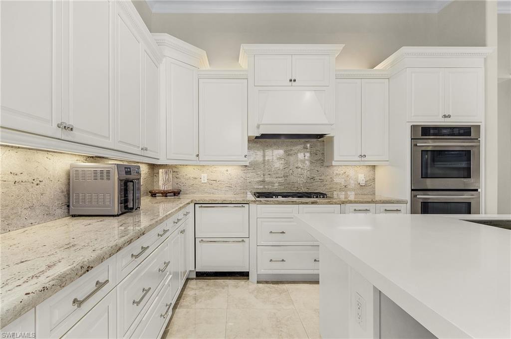 TRADITIONS - Residential