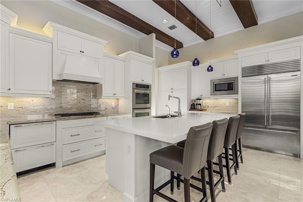 TRADITIONS - Residential