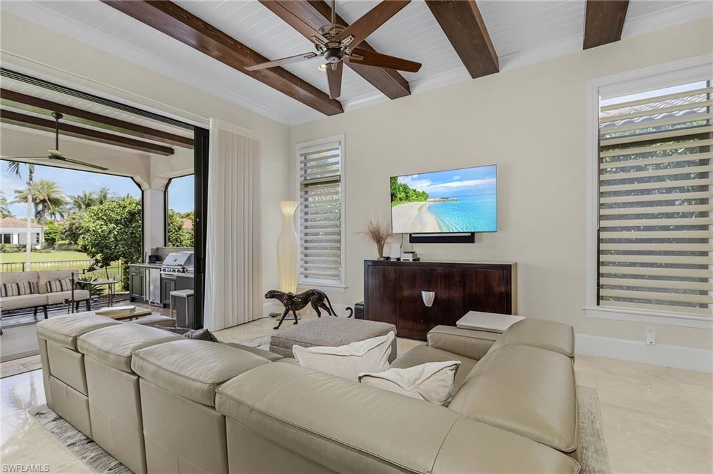 TRADITIONS - Residential