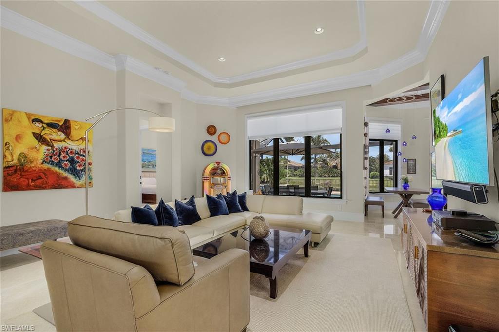 TRADITIONS - Residential