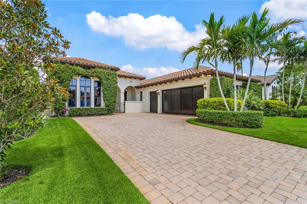 TRADITIONS - Residential