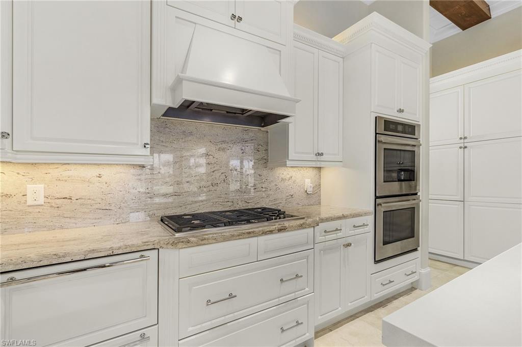 TRADITIONS - Residential