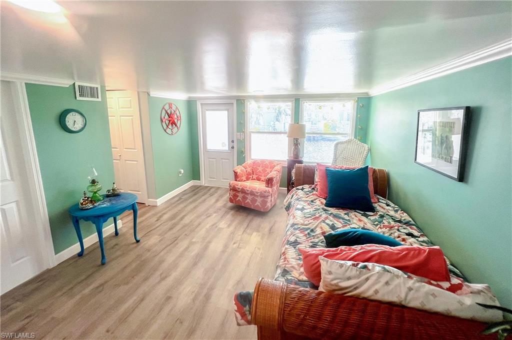 BAYSIDE ESTATES - Residential