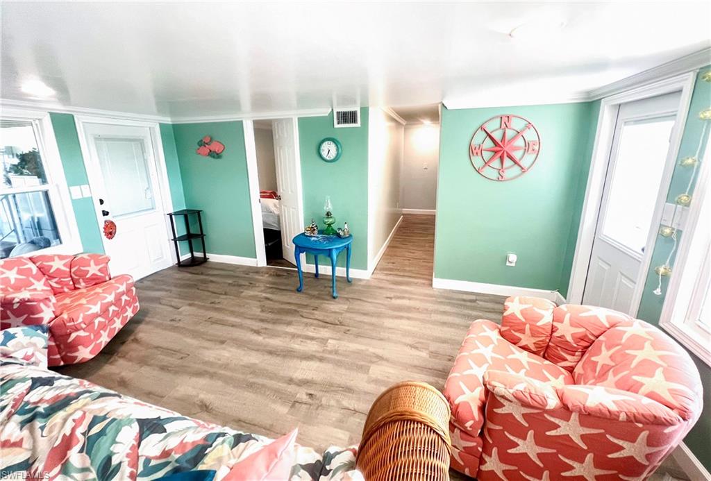 BAYSIDE ESTATES - Residential