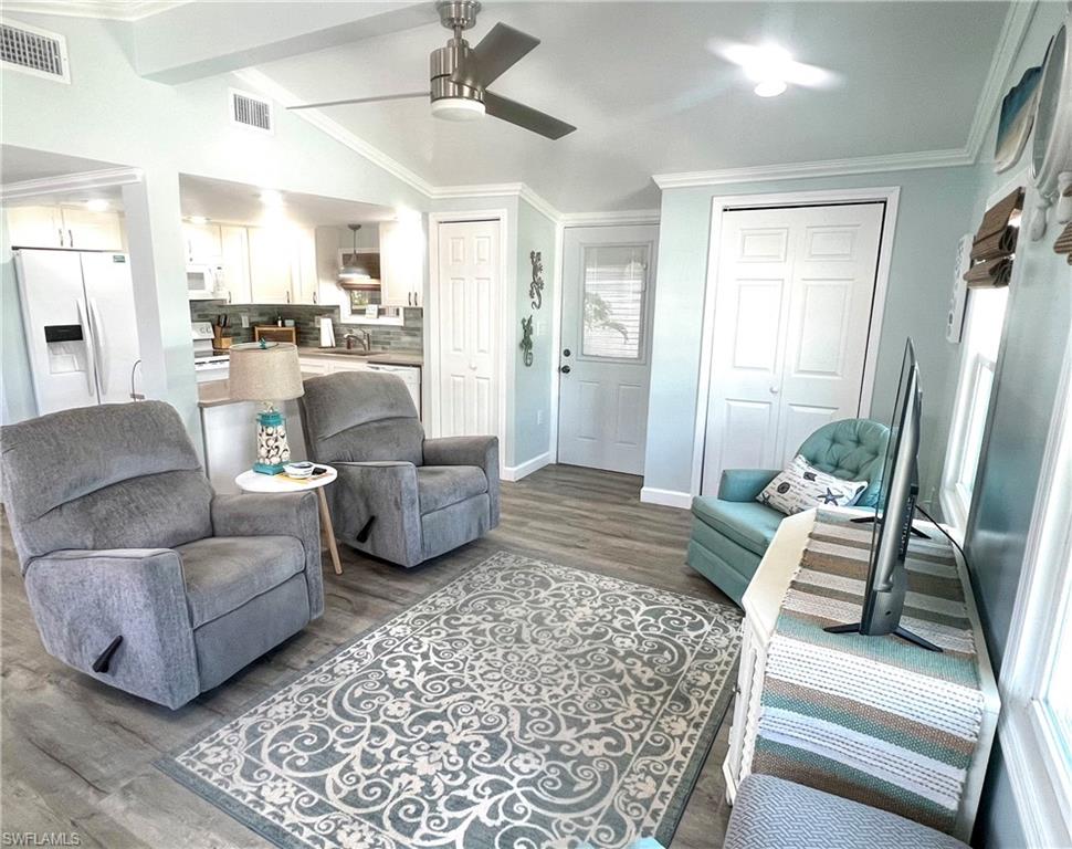 BAYSIDE ESTATES - Residential