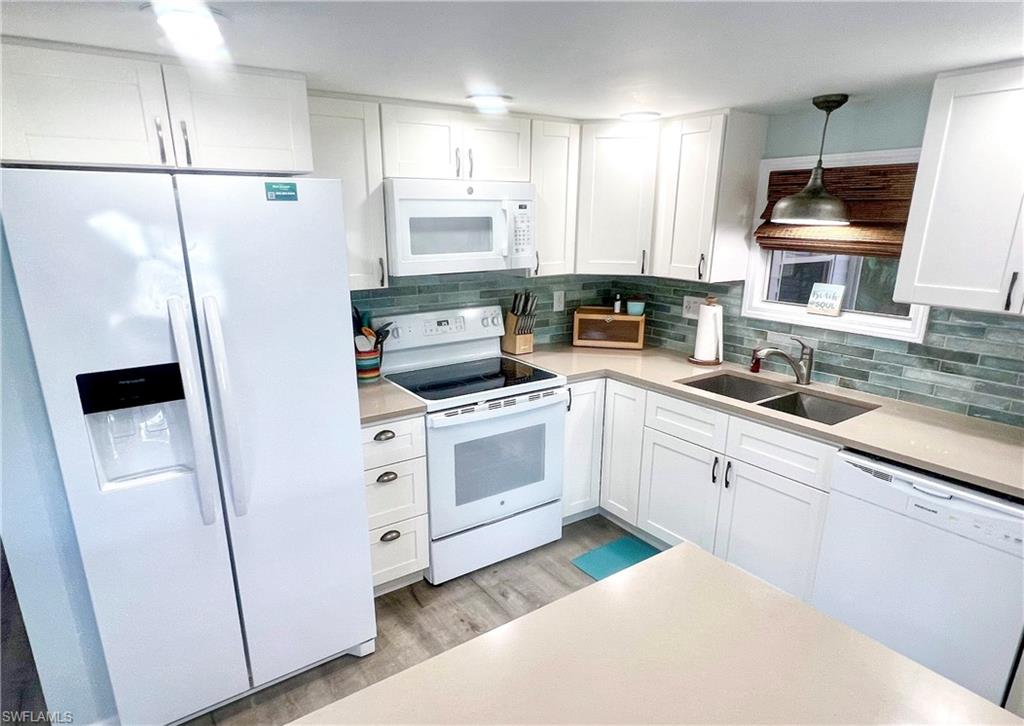 BAYSIDE ESTATES - Residential