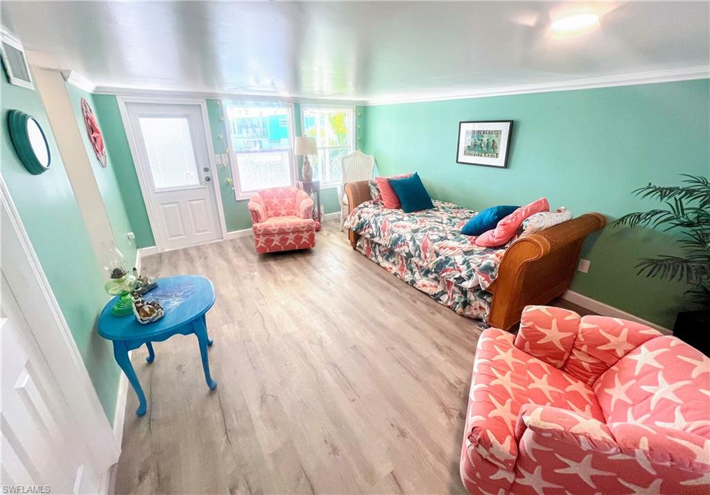 BAYSIDE ESTATES - Residential