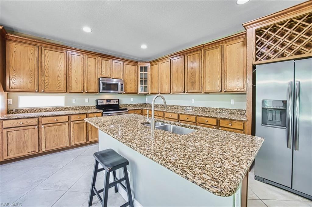 CATALINA ISLES - Residential