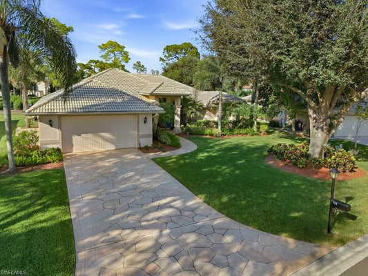 169 MUIRFIELD CIR, NAPLES, FL 34113 - Image 8aaf1d8dc75cead91d4d358bf6b9fc55/1372652882