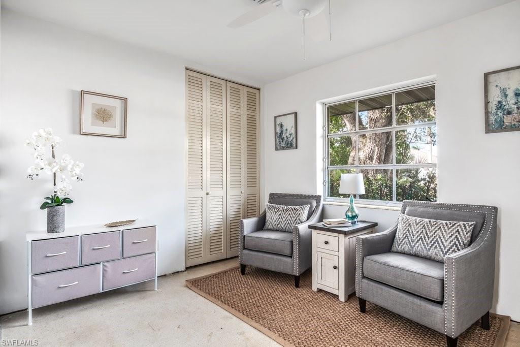 NAPLES PARK - Residential