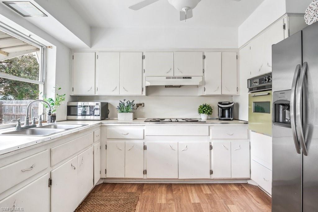 NAPLES PARK - Residential