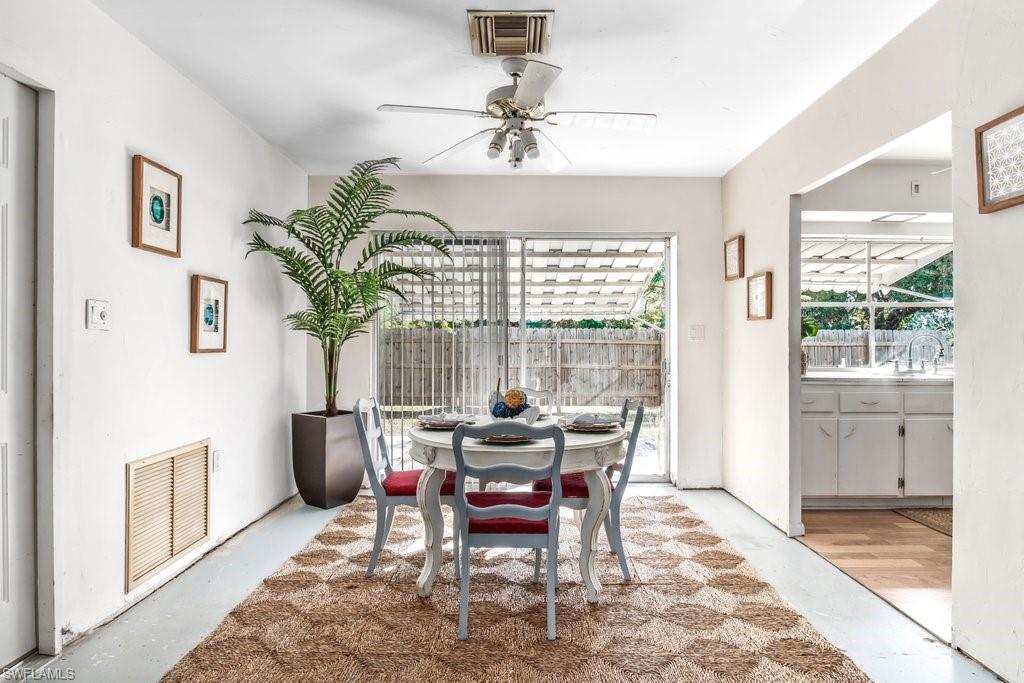 NAPLES PARK - Residential